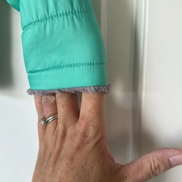 THE NORTH FACE Reversible Mossbud Swirl Insulated Jacket teal size 12/18 - Picture 3 of 11